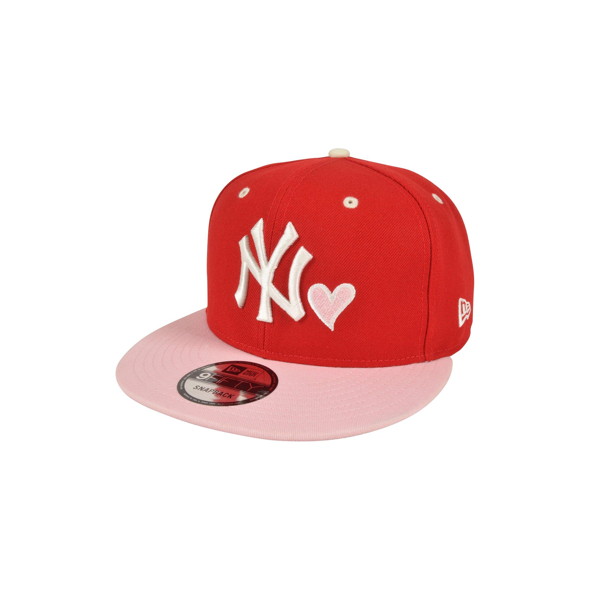 New Era New York Yankees 9FIFTY Heart Snapback Hat - Red/Pink - RED/PINK